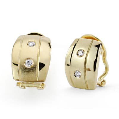 Pendientes Circonita Omega 13 x 9 mm de oro amarillo 18K