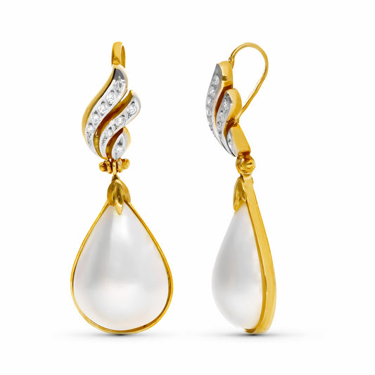 Colgante Perla Japonesa Pera y Circonitas de oro amarillo 18K