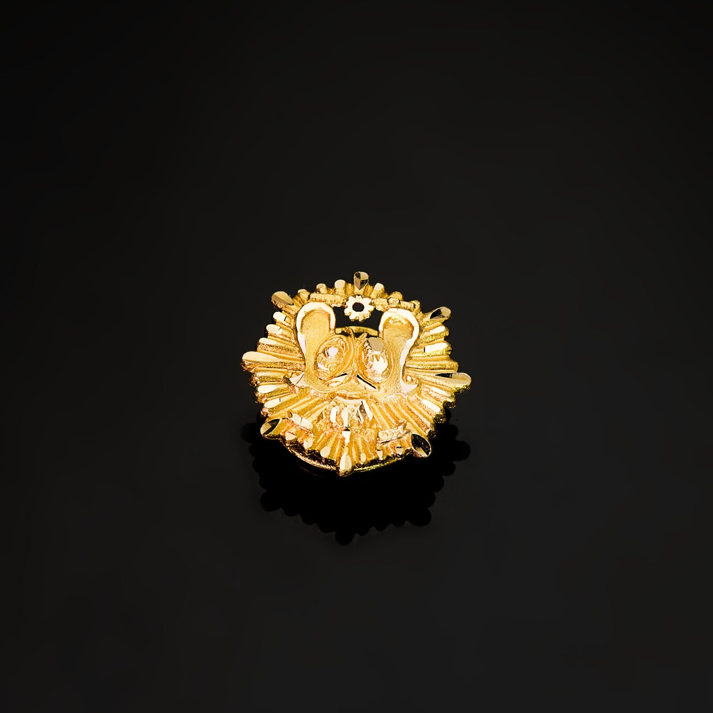 18K INSIGNIA ORO AMARILLO ASESOR FISCAL. 17 X 16 MM