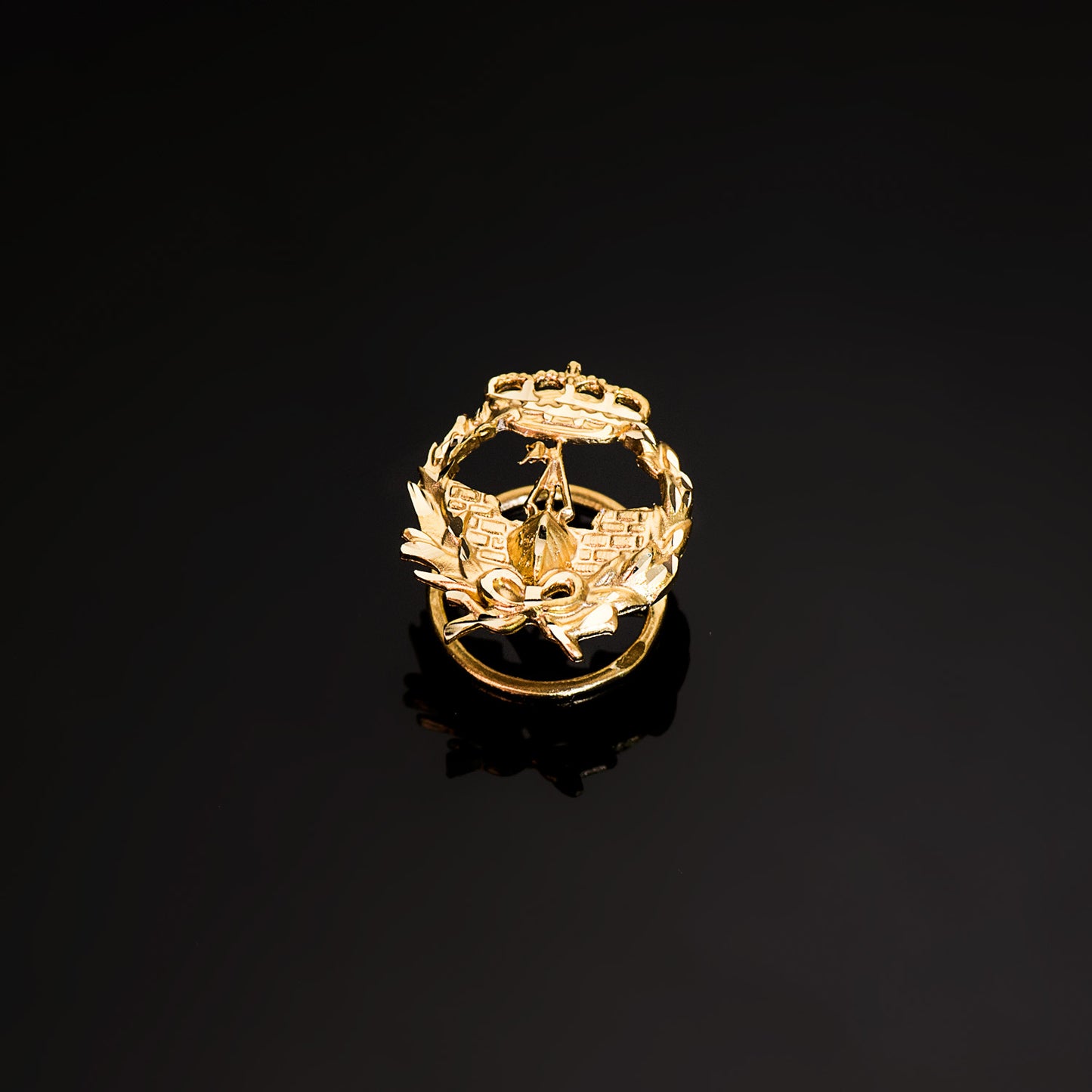 18K INSIGNIA ORO AMARILLO INGENIERO NAVAL 17 X 14 MM