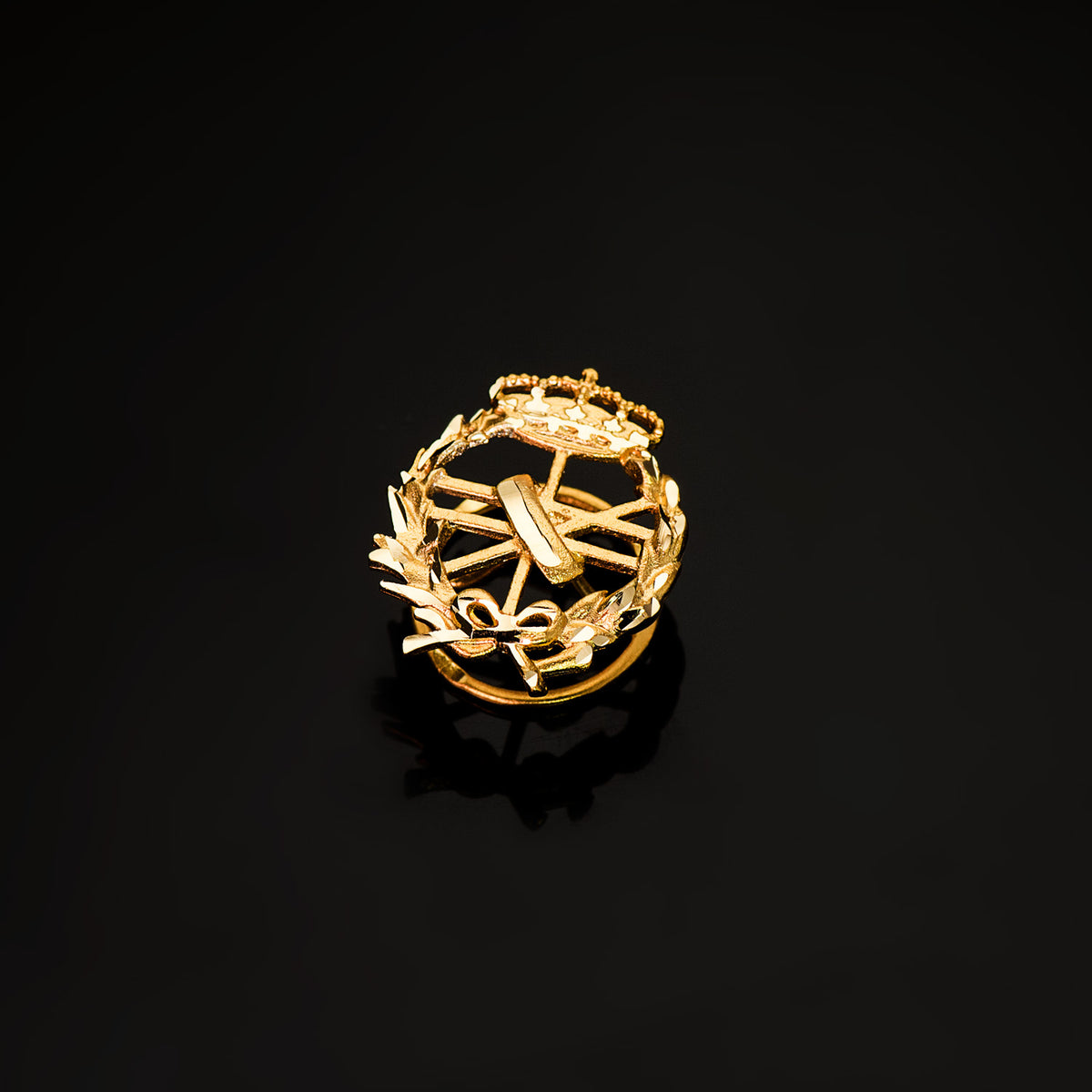 Insignia Informatica 18 x 15 mm de oro amarillo 18K