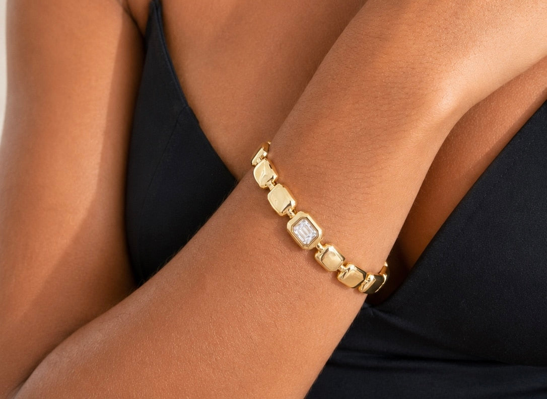 Pulsera Elegance con baño de oro de 14 quilates - imagen adicional - Joyería Zafir