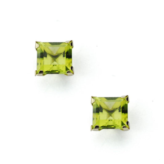 Pendientes Cuadrados Olivina Natural 1,42 Qts. Medida: 5 x 5 mm. de oro amarillo 9K