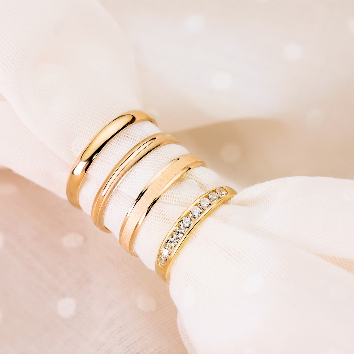 Alianza Mate y Brillo 3,5 mm de oro amarillo 18K