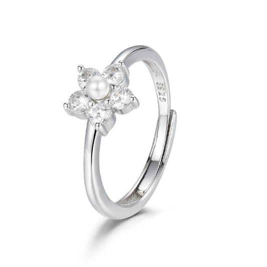 Anillo de plata flor