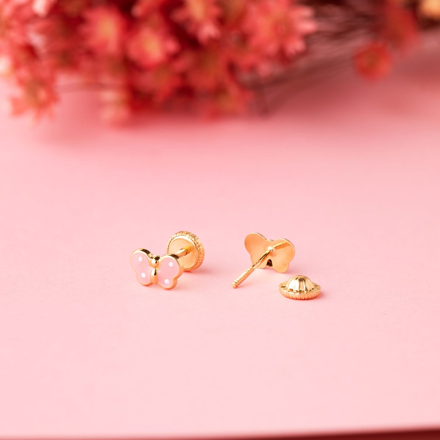 18K PENDIENTES ORO AMARILLO MARIPOSA ESMALTE ROSA 7 X 4,5 MM. CIERRE TUERCA