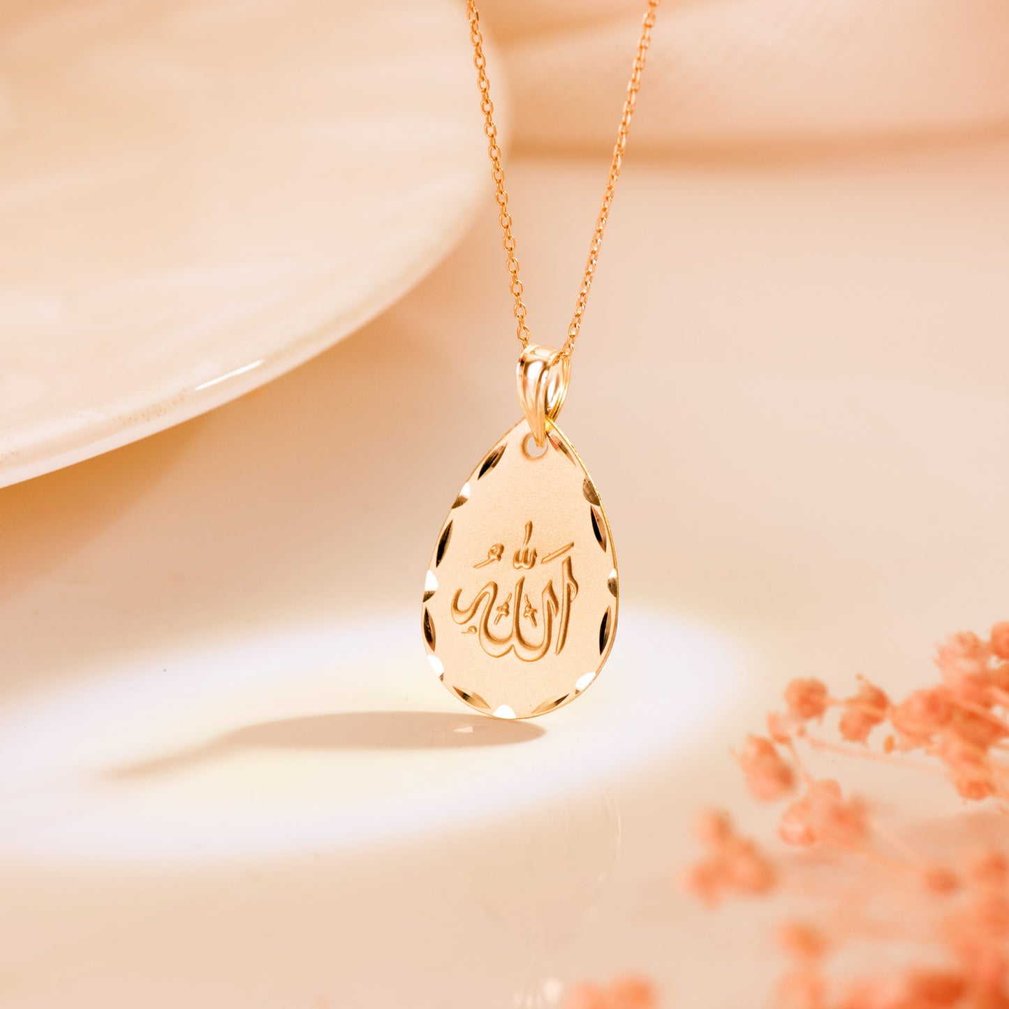 18K MEDALLA ORO AMARILLO ALA ES GRANDE OVAL TALLADA Y MATIZADA 22X14 MM