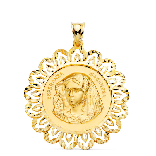 Medalla Virgen Macarena Cerco Tallado 34 x 34 mm de oro amarillo 18K