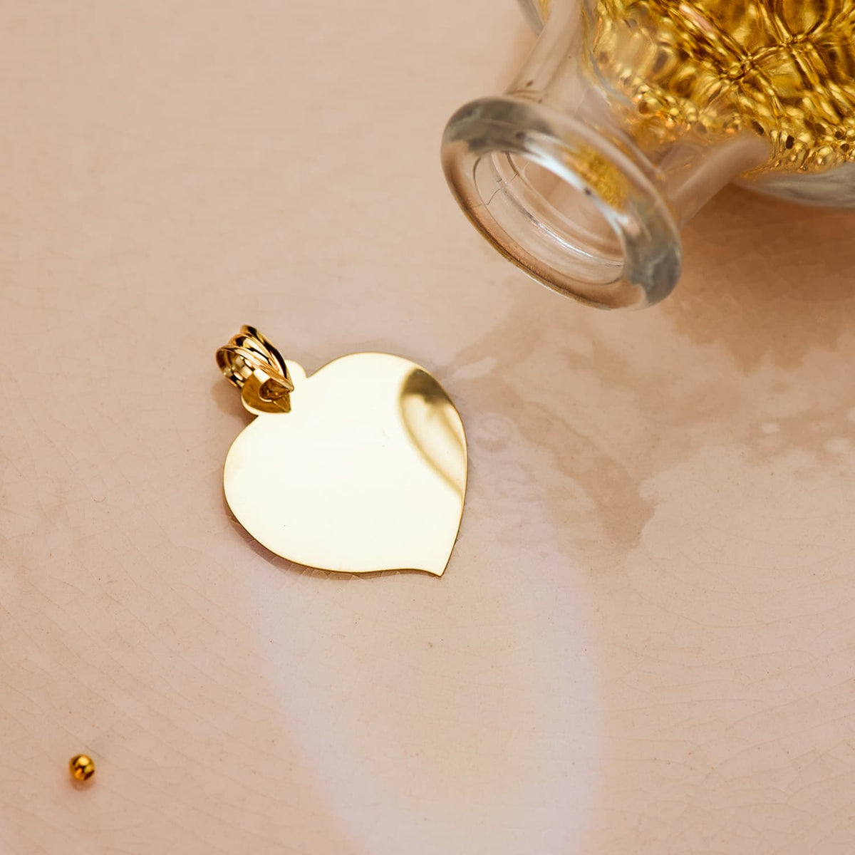 Placa Chapa Corazon Brillo 26 x 23 mm C. Amor de oro amarillo 18K