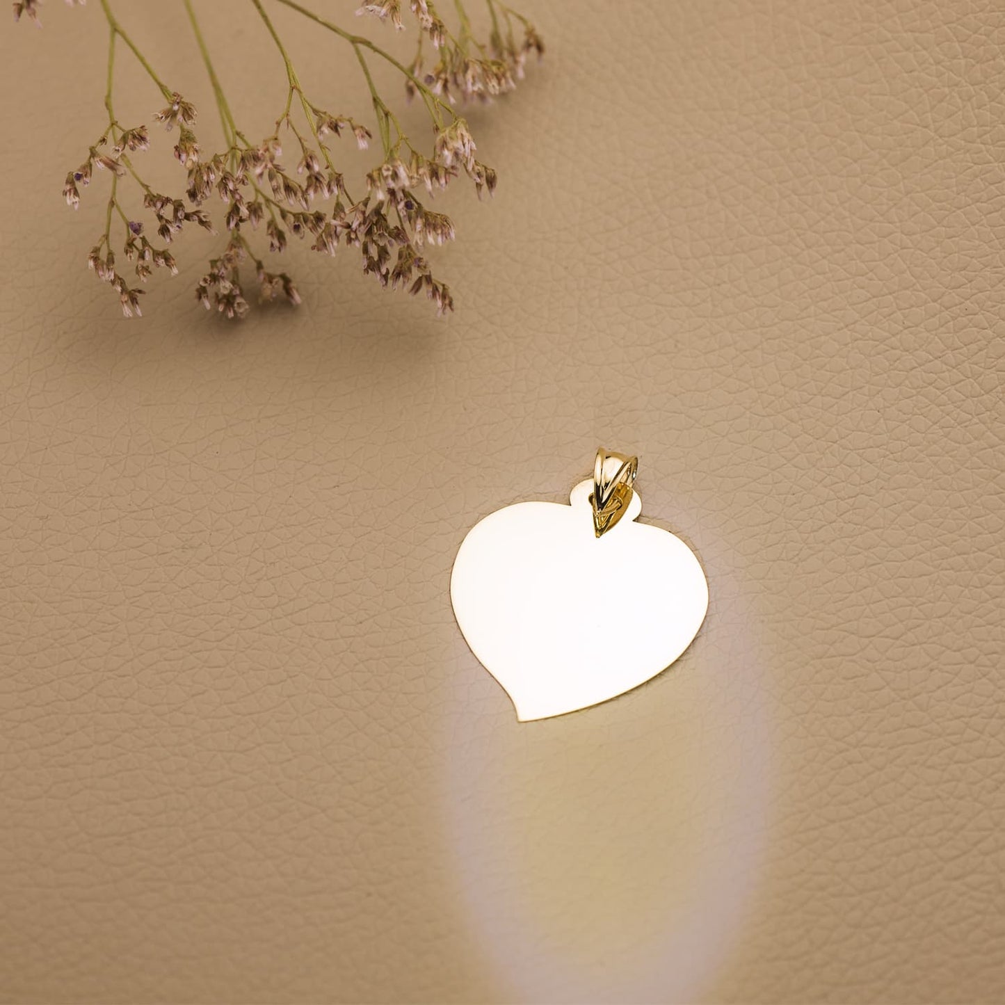 18K PLACA CHAPA ORO AMARILLO CORAZON BRILLO 28X28 MM